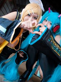[Cosplay] cos unifies two sisters(23)